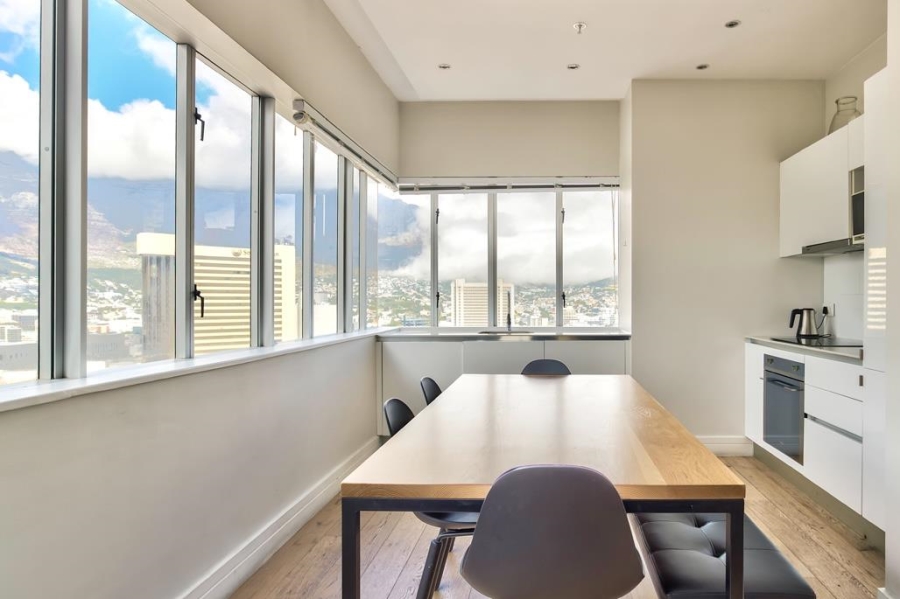 2 Bedroom Property for Sale in Cape Town City Centre Western Cape